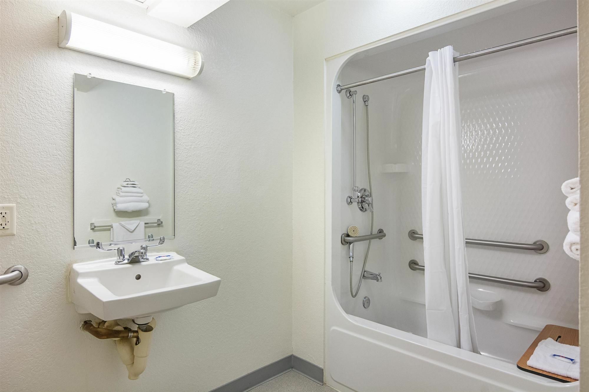 Motel 6 Fredericksburg, Va - North Экстерьер фото