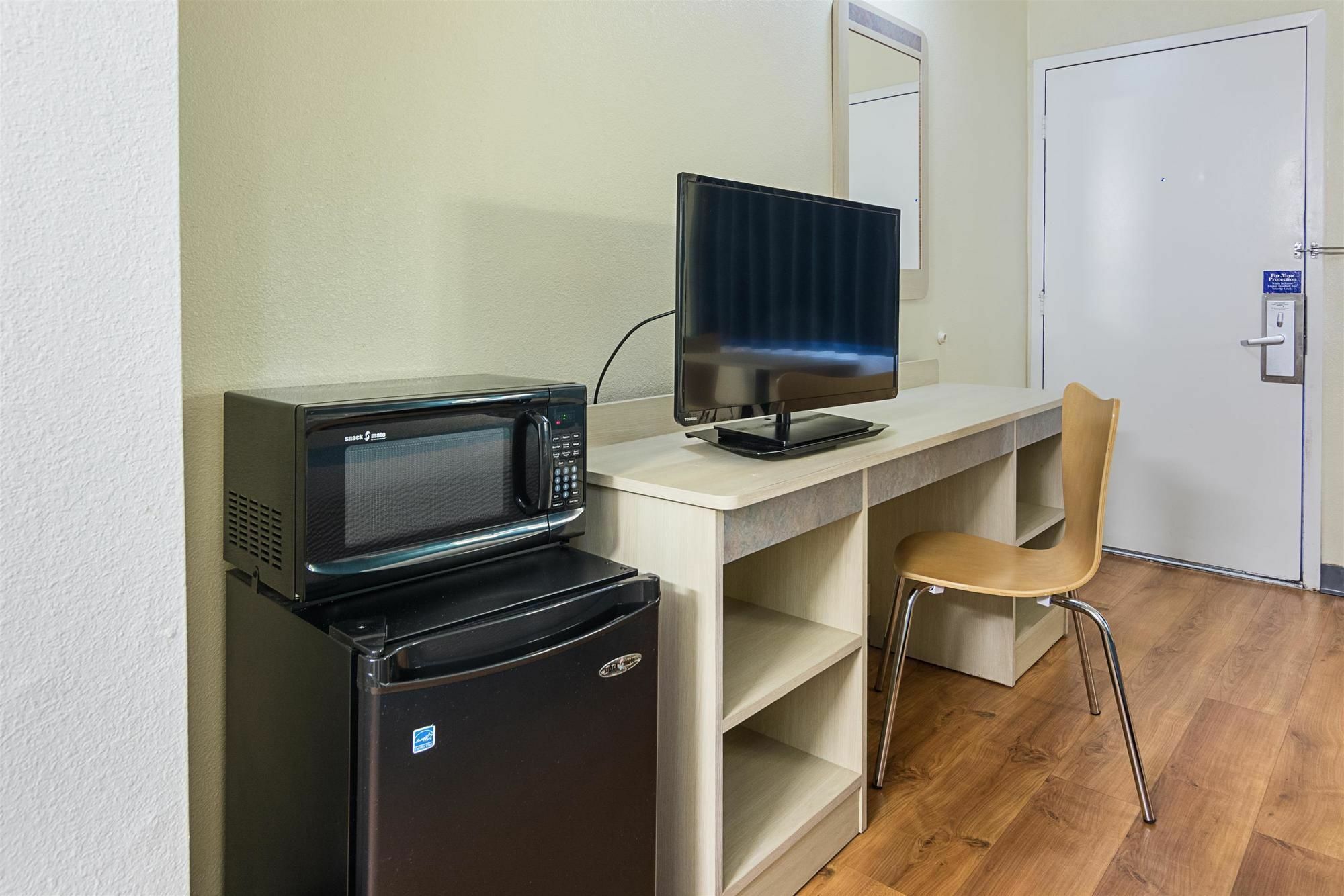 Motel 6 Fredericksburg, Va - North Экстерьер фото